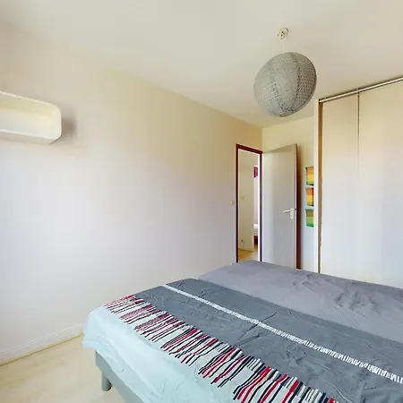 Beautiful Home In Royan With Wifi Holiday home