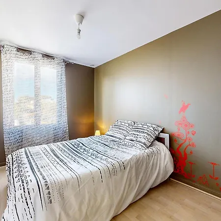 Holiday home Beautiful Home In Royan With Wifi *