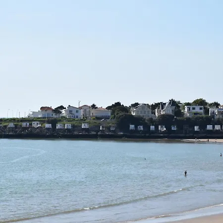 Beautiful Home In Royan With Wifi Royan