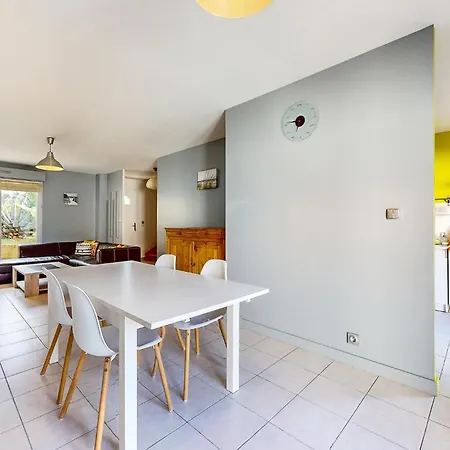 Beautiful Home In Royan With Wifi Holiday home